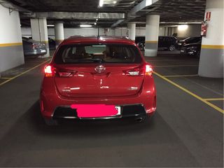 Toyota Auris 120D Advance 2015