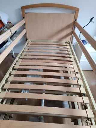 Cama eléctrica articulada madera