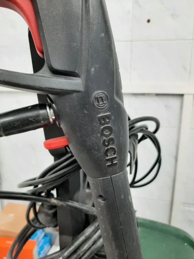 Hidrolimpiadora Bosch AQT 35-12 - Potente y lista