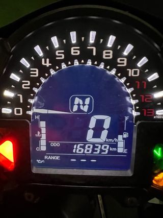 Kawasaki Z900 Verde/Plata Manual