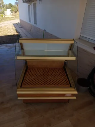 Expositor panadero cristal y madera