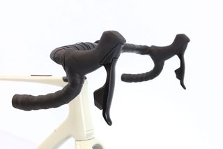 Bicicleta Cube Nuroad C:62 EX AXS 12V t.56 Reacondicionada