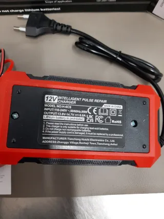 Cargador Baterías Coche Moto 12V