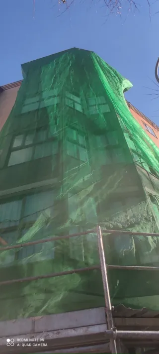 Se hace trabajos en alturas como fachadas pintura