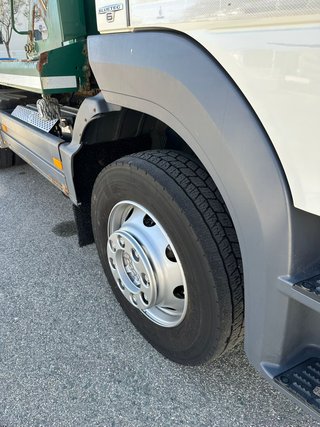 Camión Porta Contenedores Mercedes Atego