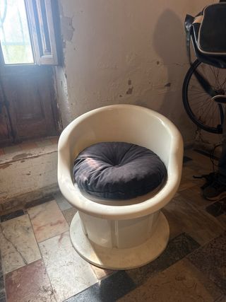 Sillón moderno blanco y gris