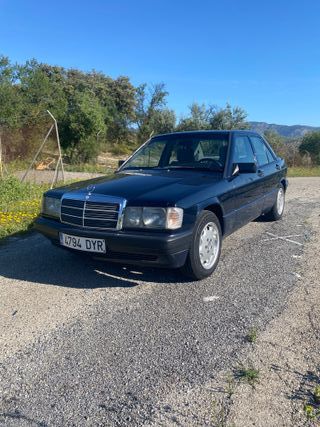 Mercedes Benz 190 E  1.8 gasolina 5 velocidades