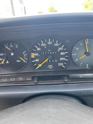 Mercedes Benz 190 E  1.8 gasolina 5 velocidades