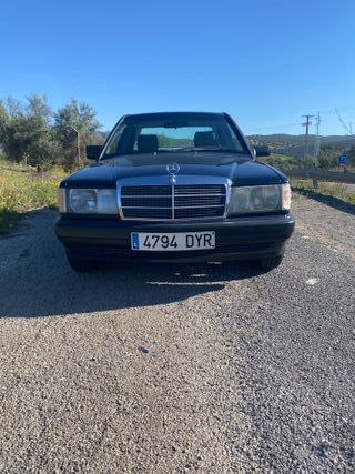 Mercedes Benz 190 E  1.8 gasolina 5 velocidades