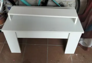 Mesa auxiliar elevable blanca