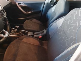 SIN ENTRADA! Peugeot 2008 DIESEL 79000KM!