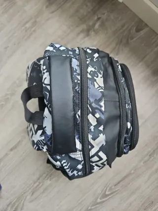 Mochila escolar niño, decoracion fútbol.