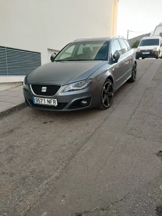 SEAT Exeo 2013