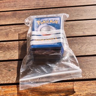 Lote de cartas Pokémon