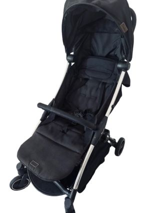 Silla de paseo Shom negra en muy bien estado
