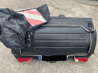 Baúl Thule Onto 2 para Bola de Remolque