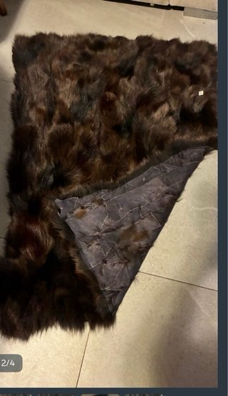 Tappeto/ plaid in pelliccia di volpe marrone, new