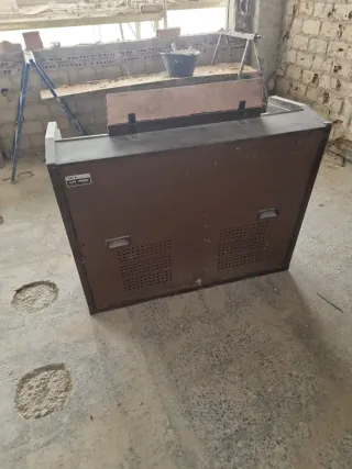 Órgano antiguo con pedales
