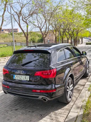 Audi Q7 2011