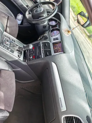 Audi Q7 2011