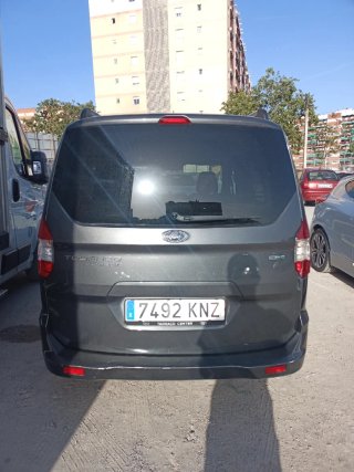Ford Tourneo Courier 2018