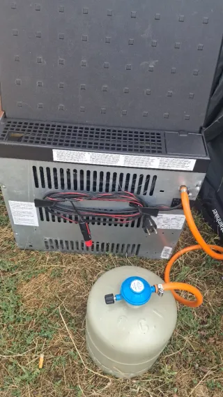 Nevera Dometic ACX40 Trivalente