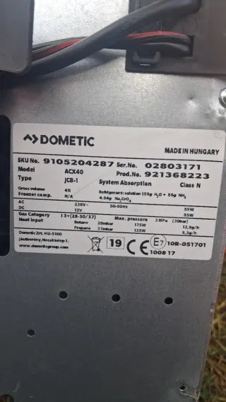 Nevera Dometic ACX40 Trivalente