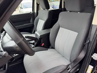 Dodge Nitro 2.8 CRD SE 4WD 2009