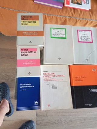 Libros de Derecho