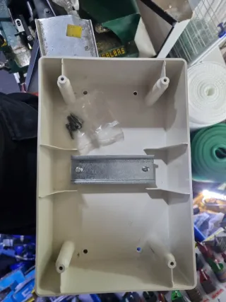 Caja ICP Superficie 40A 4 Elementos