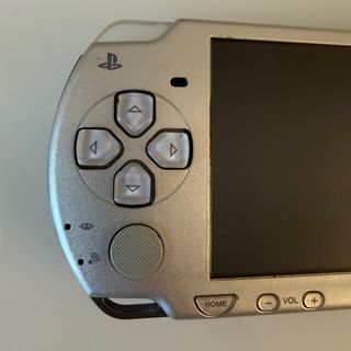 PSP 2004 Slim Grigia Argentata