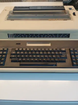 Máquina de escribir Sanple Prospect 2000