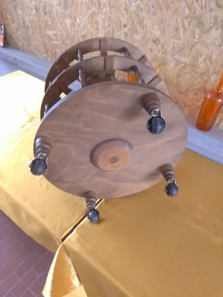 Carrello portabottiglie in legno