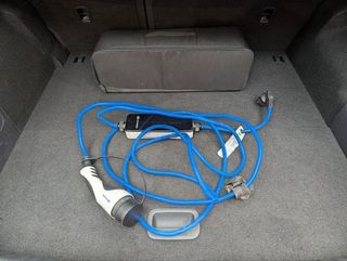 Hyundai IONIQ 1.6 GDI PHEV TECNO DCT