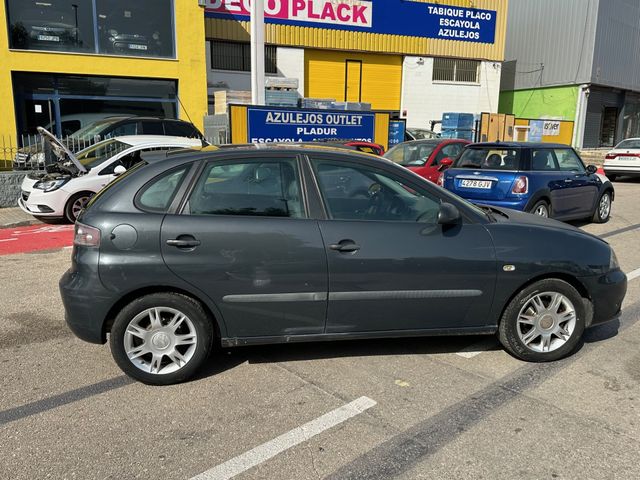 SEAT Ibiza 1.2 12v 70cv Hit