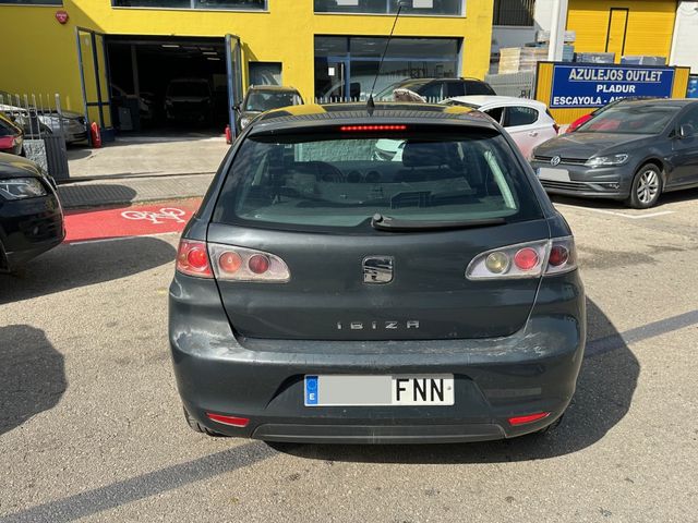 SEAT Ibiza 1.2 12v 70cv Hit