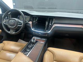 Volvo V60 2021 B4 Diesel, ETIQUETA ECO FULL EXTRAS