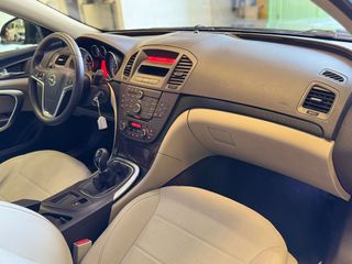 Opel Insignia 1.6 turbo 180 cv etiqueta C