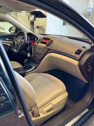 Opel Insignia 1.6 turbo 180 cv etiqueta C
