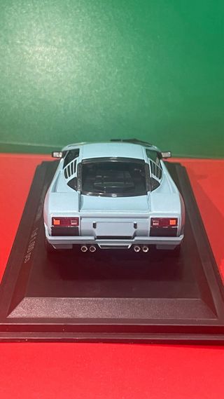 Lamborghini Diablo P 132 - WhiteBox (Ixo) 1/43
