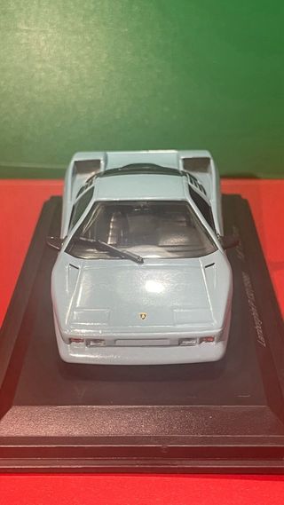 Lamborghini Diablo P 132 - WhiteBox (Ixo) 1/43