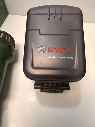 Bomba de agua Bosch GardenPump 18V-2000