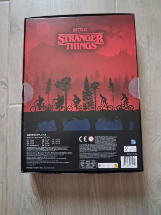 Puzzle Stranger Things 2000 pezzi Netflix