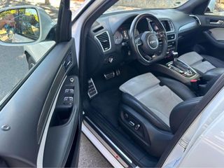 Audi SQ5 2015