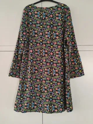 Vestido floral talla L