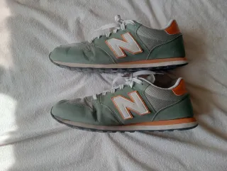 Zapatillas New Balance Verde y Naranja