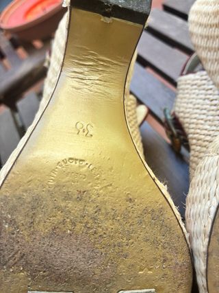 Cuñas T 36 Beige y Rojo muxart