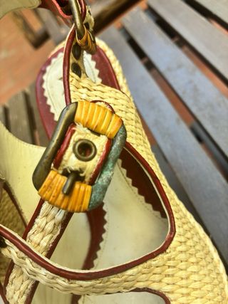 Cuñas T 36 Beige y Rojo muxart