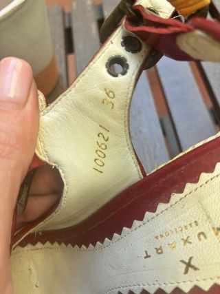 Cuñas T 36 Beige y Rojo muxart