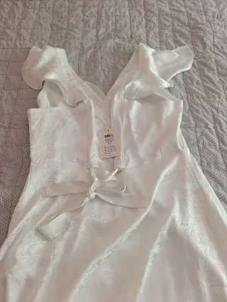 Vestido largo blanco de muaré